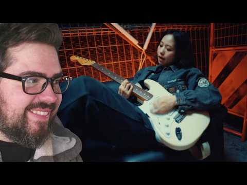 Music teacher reacts to TETORA - Clashing Relationships 撞着的関係 Music Video