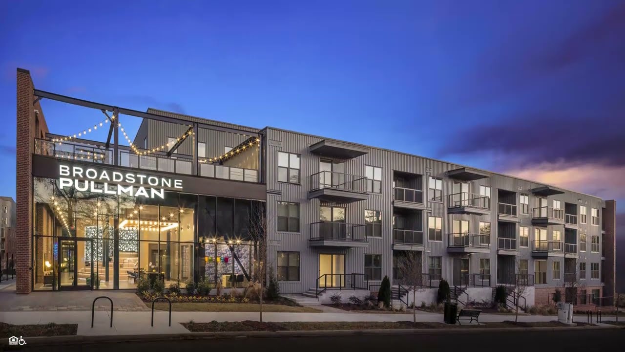 Broadstone Pullman CLTV