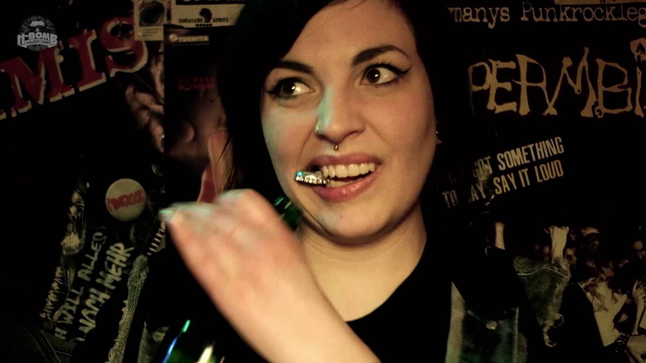 H-BOMB HOLIDAY CAMP - Like to bleed (Official Video)