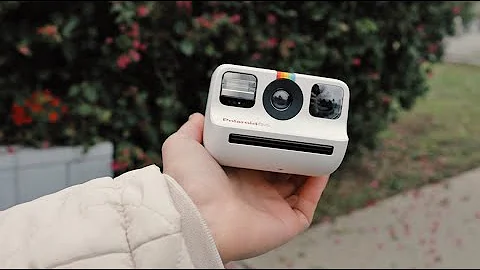 World's Smallest Polaroid Camera | Photoshoot With...