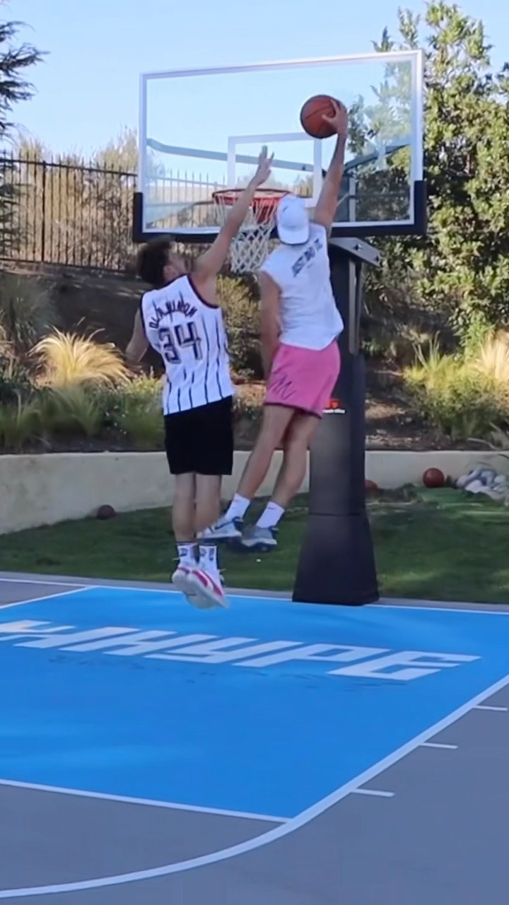 Mini Hoop 1v1 w/ Jesser! Who should I play next?