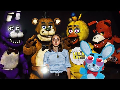 TOY BONNIE REACTS TO: We’ve Got Five Nights FNAF Music Video (Shiloh and Bros)