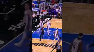 Terrence Ross With A Reverse Windmill Jam 😳