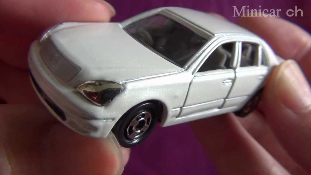 TOMICA No.17 TOYOTA CELSIOR - YouTube