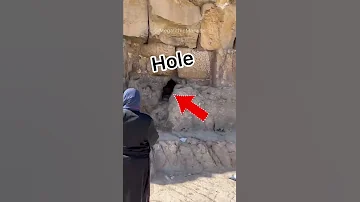 A Hole In The Great Pyramid 