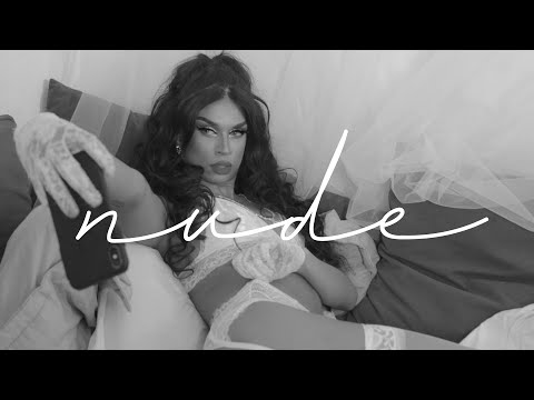 Lia Clark - Nude (Vídeo Oficial)