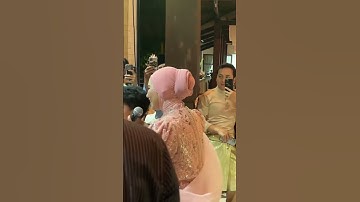 Thumbnail of Keapa senang sangat Aina Abdul hit high note ni🤣👏
