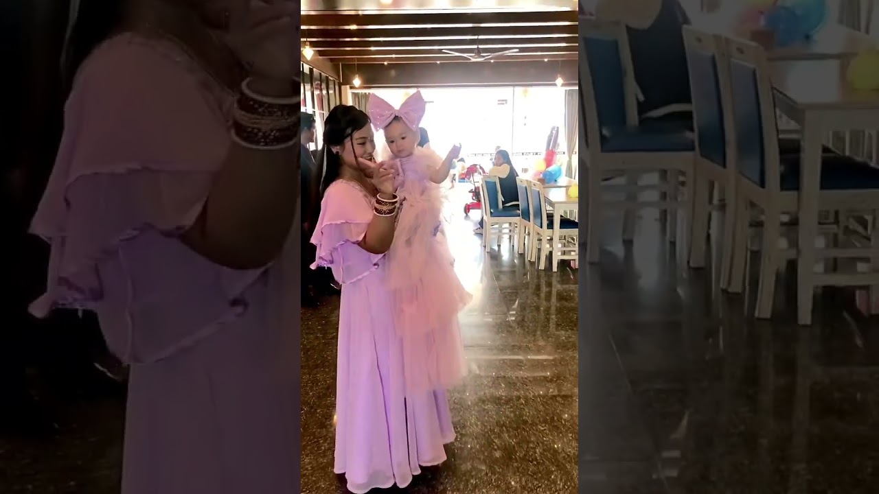 Mother daughter twining on her 1st birthday 🥰 