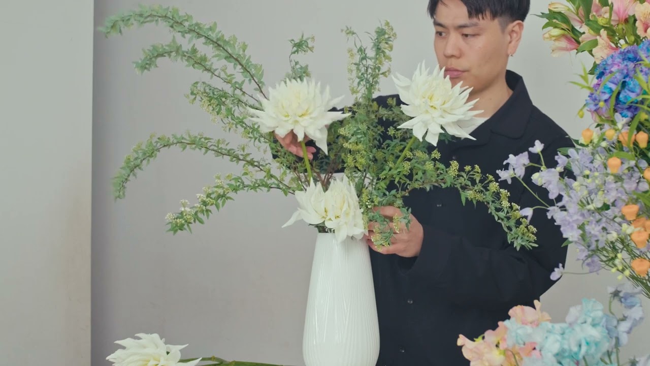 Art of Flowers 家にアートを。毎日に彩りを。|WEDGWOOD公式オンライン