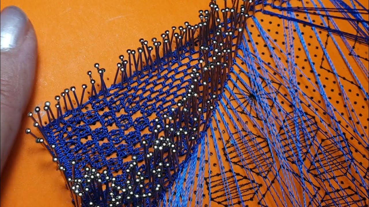 ABANICO DE FLORES 2 punto de la virgen