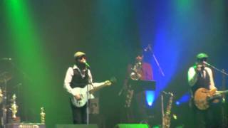 Eels - Fresh Feeling [HD+HQ] live 30 6 2011 Rock Werchter Festival Belgium