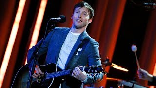 Famous James Blunt says 'posh people have feelings too' as singer admits 'incredibly stupid accent' Net Worth