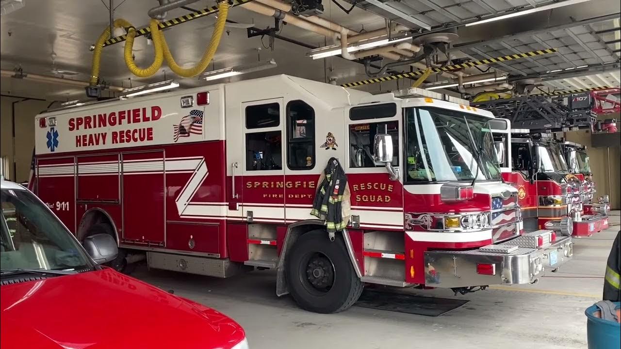 Springfield Fire Department Rescue Squad Responding - YouTube