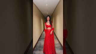 Desi Girl Full Video - Dostanal John, Abhishek, Priyankal Sunidhi Chauhan, Vishal Dadlani