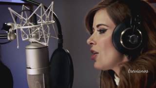 Gloria Trevi - Feliz Navidad (Villancicos) Navidad Llego, Ding Dong, Abuelo Santa Claus