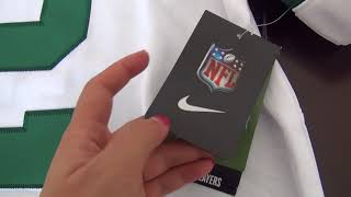 Where To Buy Packers Aaron Rodgers White Mens Stitched Nfl Vapor Untouchable Limited Jersey?