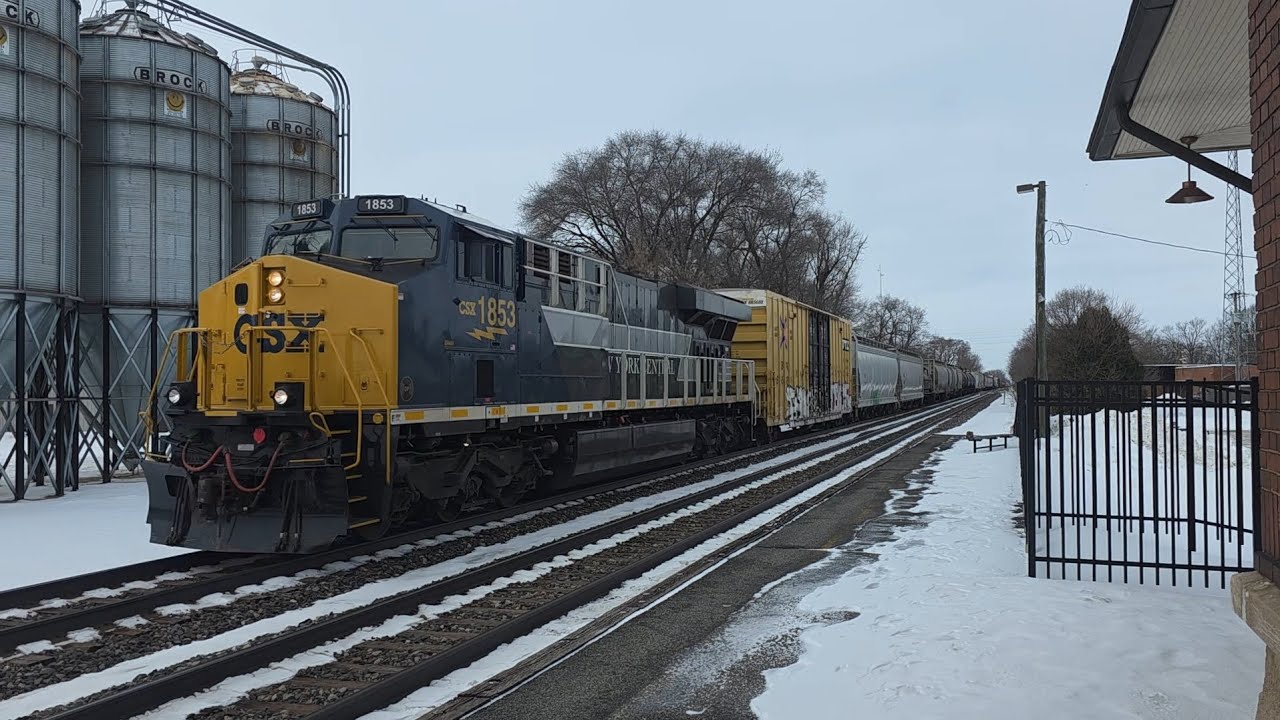Railfanning in Nappanee and Goshen  with a Csx heritage! 