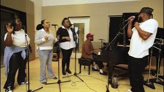 Darrel Walls & PJ Morton - HOLDING ON (Piano Session)