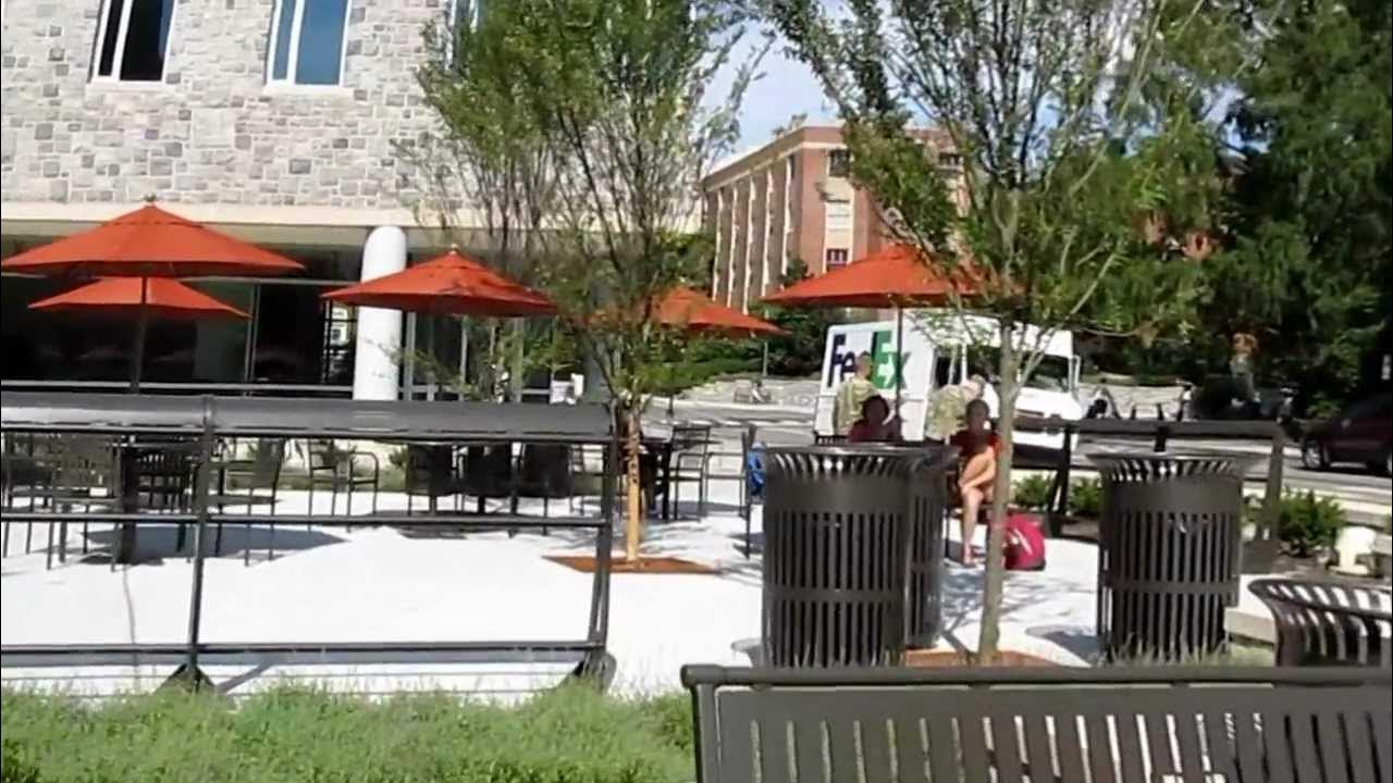 Exploring Turner Place, Virginia Tech's Newest Dining Hall! YouTube