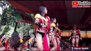 Sepiring Berdua — Goyang Bareng Penari Cantik • Ndolalak Kendogo Putri Lestari Live Ambal