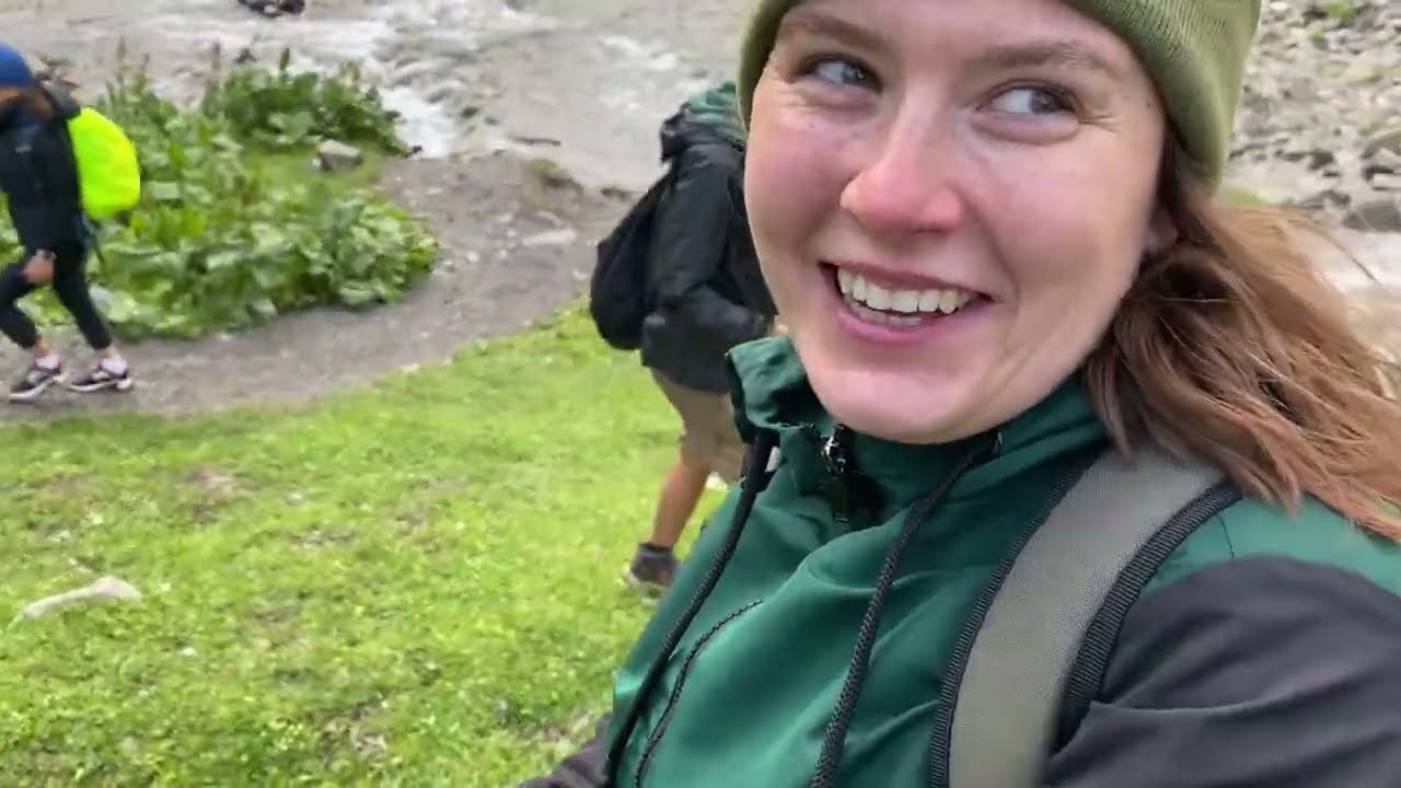 🇬🇪 Грузия VLOG 7: поход Казбек кони,  град и переход реки вброд #походказбеги #казбеги #грузия