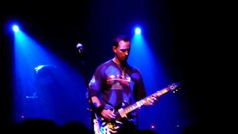 Alter Bridge - In loving memory - live in Brussel (6 dec 2008)