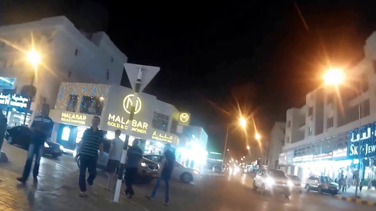 videos for cats Walking at Ruwi High Street | LITTLE INDIA IN MUSCAT |