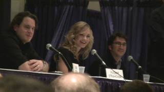 Yvonne Strahovski of NBC s Chuck Comic Con NY FEB 2009