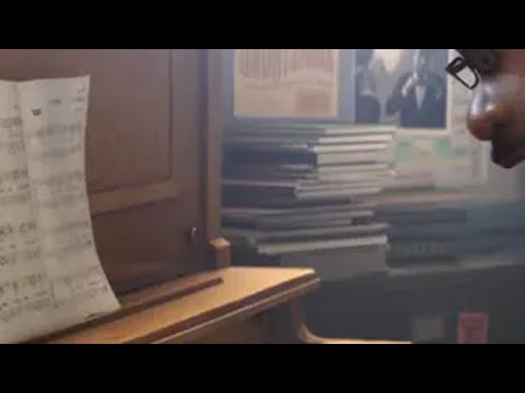“不要踮着脚尖去爱一个人” 情感 治愈系