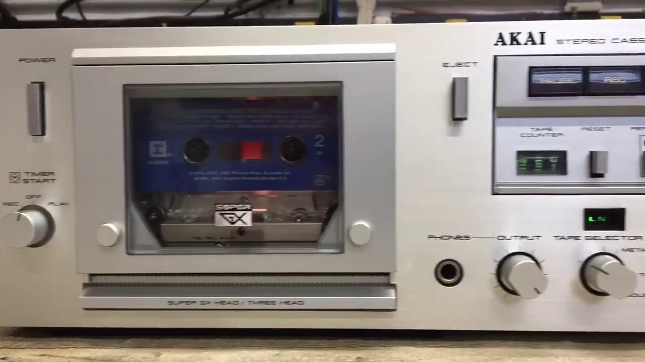 Akai GX-F80 Cassette Deck - YouTube