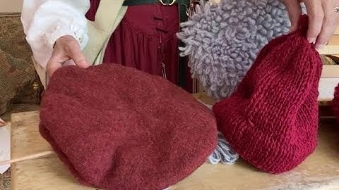 Baroness Camilla de la Reynarde ComparesThree 16c Caps