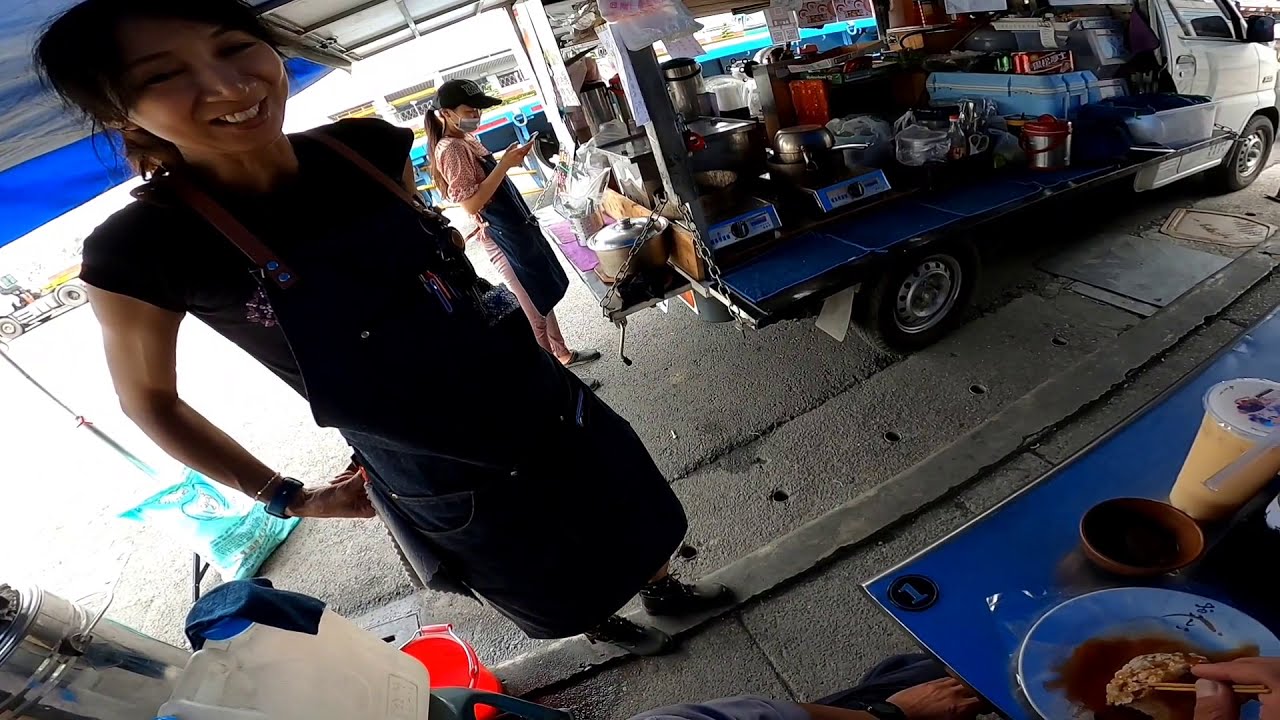 『J Y』美麗餐車老闆娘系列之 老闆娘休息了四個月終於重出江湖了，來去找老闆娘吃個台式下午茶，大家有經過記得來找老闆娘喔！😆😅😂😋🌤️🛣️🚚👀🍡🍥🍜🍲🥢😘👨‍👧‍👦🥰😎💪👍🇹🇼🇹🇼🇹🇼🇹🇼🇹🇼🇹🇼