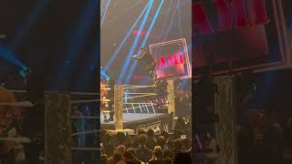 Sami Zayn’s entrance #smackdown #worldsapart