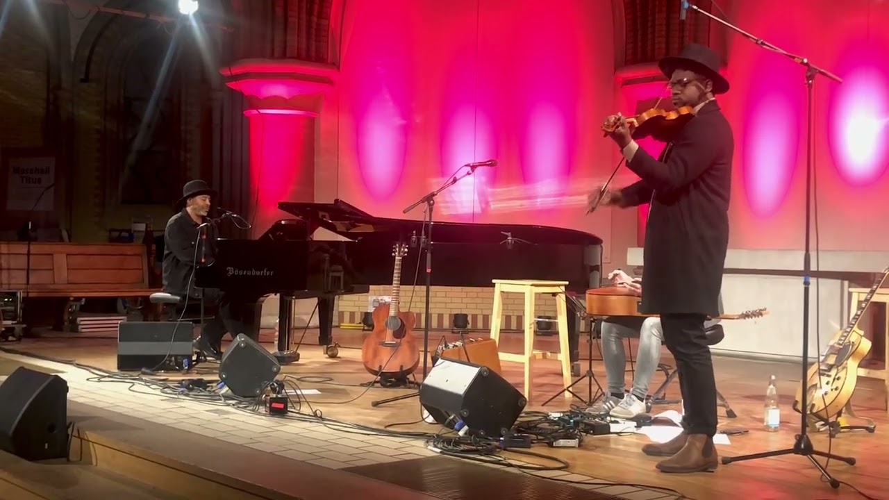 Marshall Titus: Right Here Right Now  Live @ Kulturkirche Altona / Hamburg 10.23.2022
