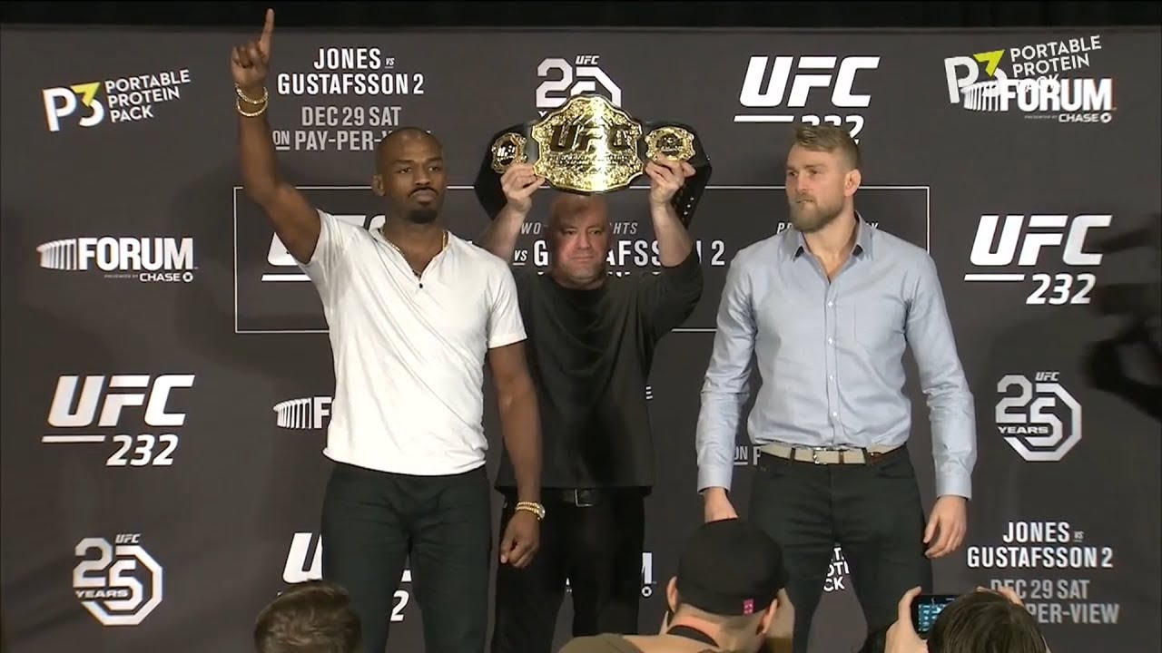 UFC 232: Pre-fight Press Conference Faceoffs