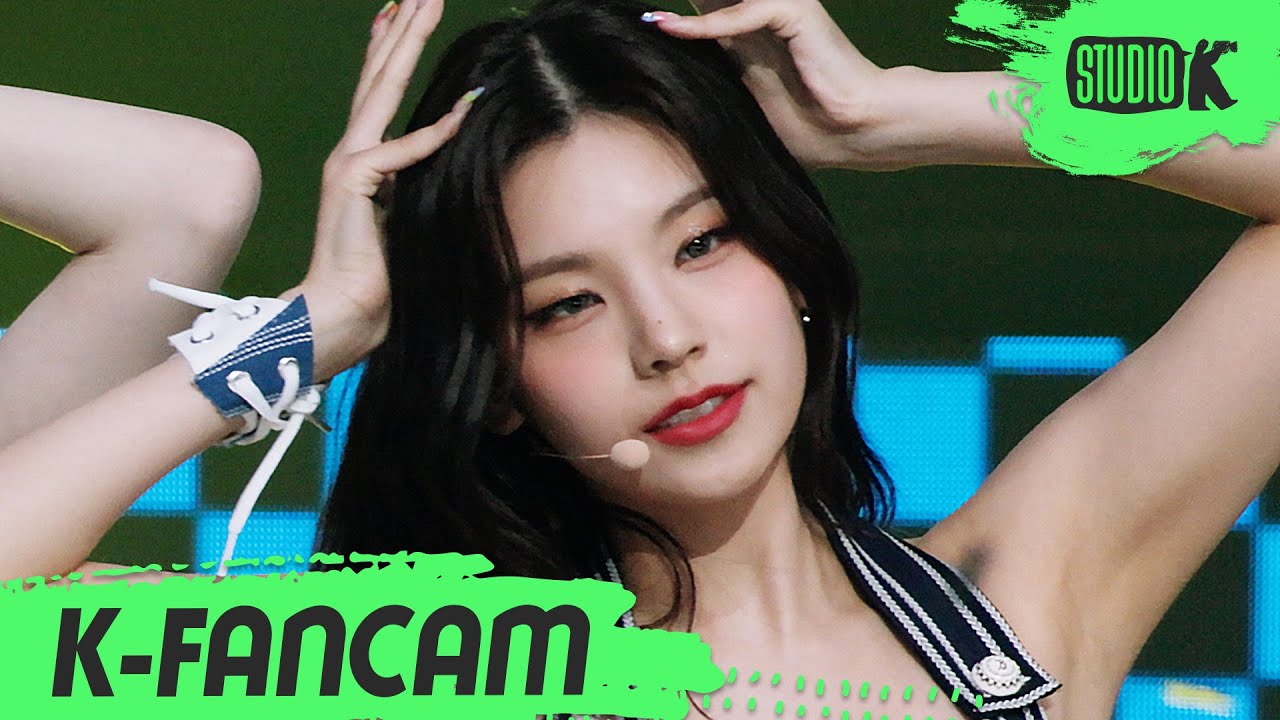 イェジ「SNEAKERS」公式Fancamのサムネイル
