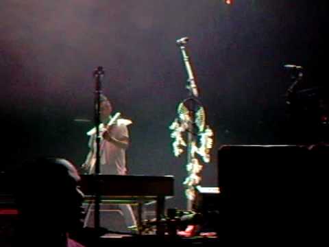 30 Seconds to Mars  Bercy (05.03.10) : Buddha for ...