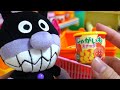 アンパンマンとバイキンマンがコンビニへおかいものに出かけたよ♪