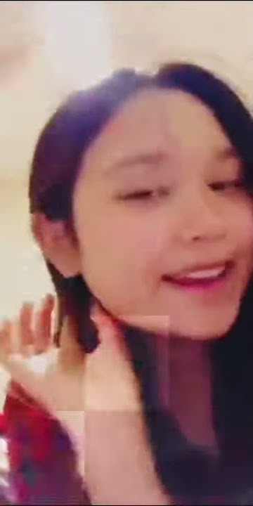 WHO IS THIS CUTE VIRAL GIRL ON SOCIAL MEDIA YouTube who-is-this-cute-viral-girl-on-social-media-youtube