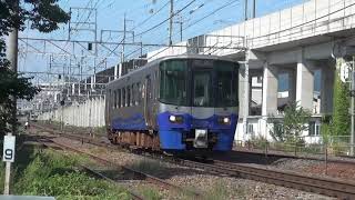 しなの鉄道115系S3編成「湘南色」などとすれ違い、しなの鉄道北しなの線を走行し、長野総合車両センターへ到着した、えちごトキめき鉄道ET122形K5編成回送列車。