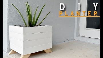 DIY Planter Box From Pallets
