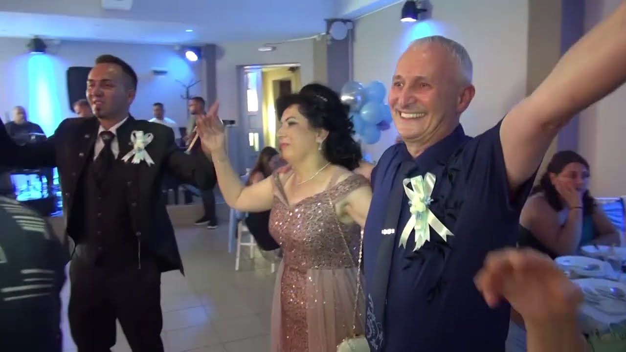 Krstenje Dario i Adrian deo#4