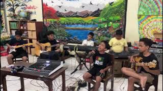 Tony Q Rastafara - Tertanam Cover by RSUD (Reggae Sejak Usia Dini)