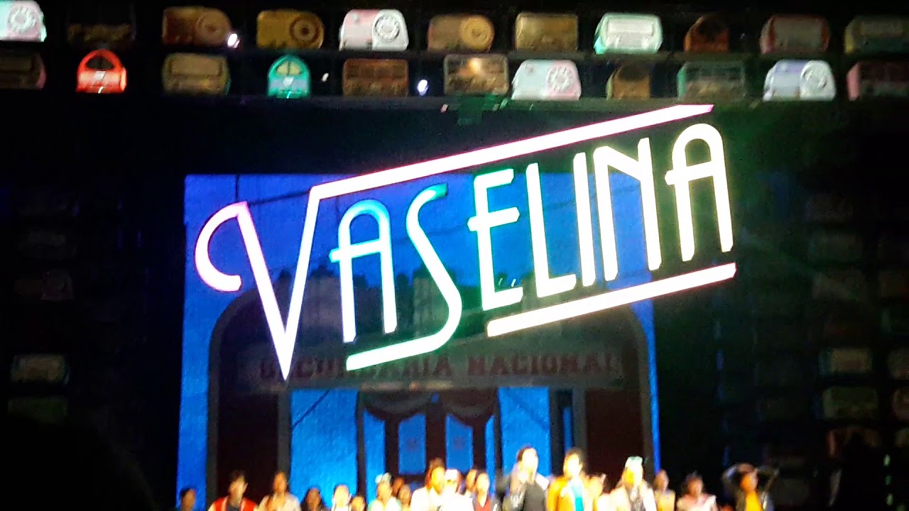 Vaselina Con Lemongrass/Opening.