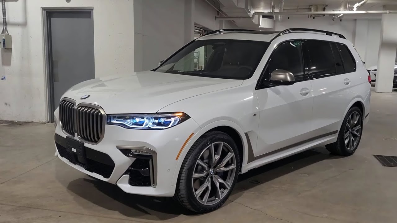 2022 BMW X7 SUV White Colour - YouTube