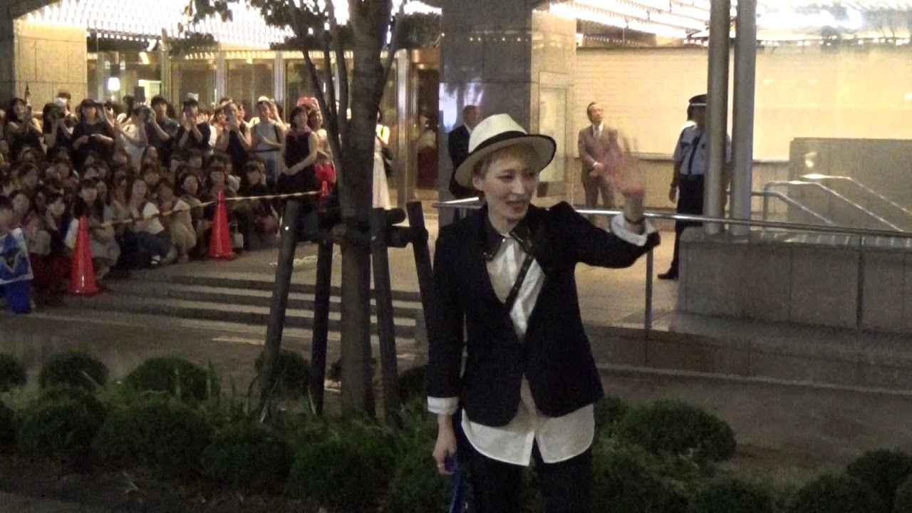 望海風斗！千秋楽東京宝塚雪組『壬生義士伝』2019/9/1 出待ち