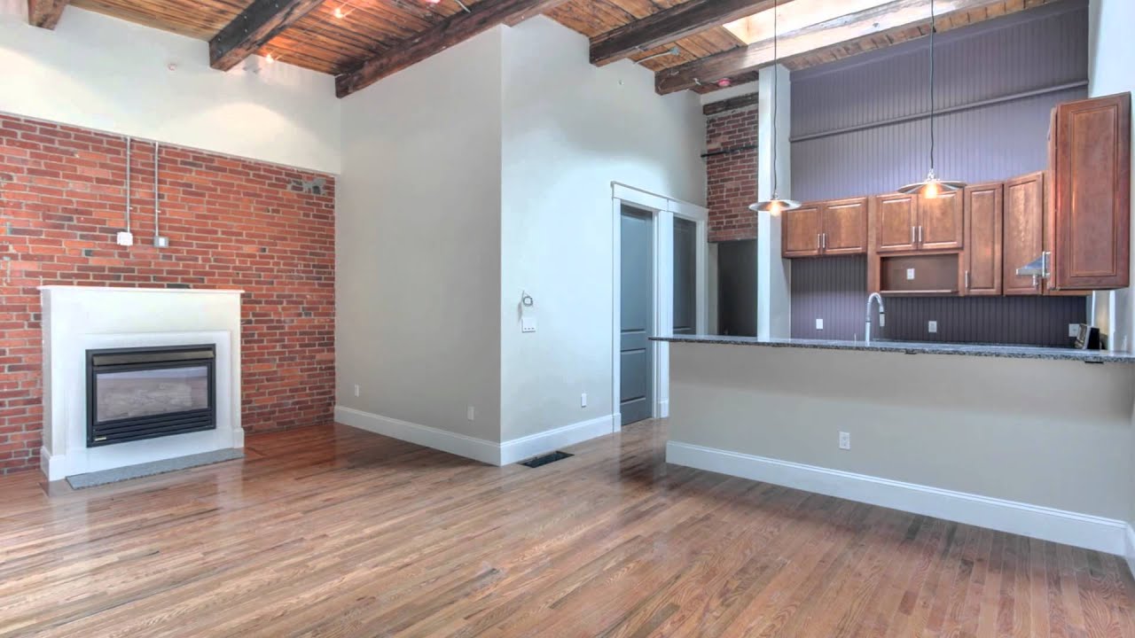 12 Lothrop St, Unit 7, Beverly MA for sale by Agent Paul Herrick, Tel