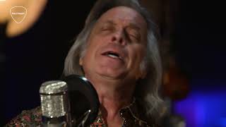 Video voorbeeld van "Live With: Jim Lauderdale - Lost In The Lonesome Pines"