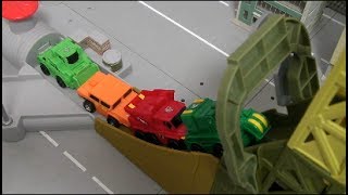 헬로카봇 트랙카 트랙점프 장난감 놀이  Hello Carbot Car Jump Track Toys