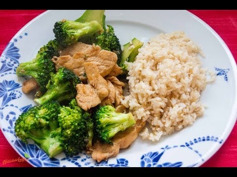 Low-Carb Chicken-Brokkoli Bowl - Essen ohne Kohlenhydrate. 